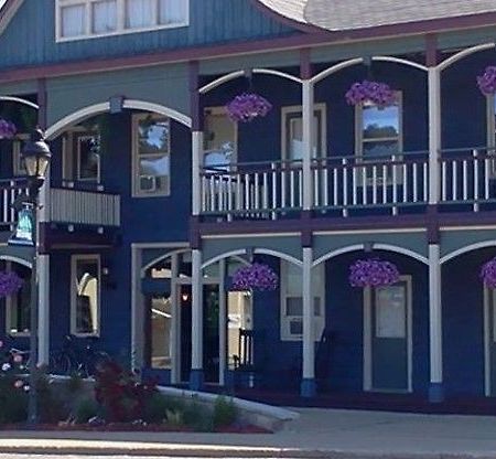 Bellaire Stone Waters Inn מראה חיצוני תמונה